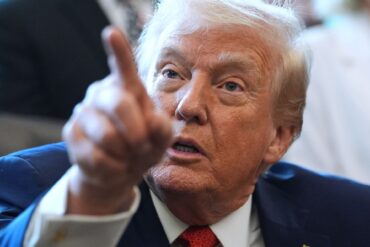 US-Präsident Donald Trump stellt sich hinter die Demonstranten im Iran. (Archivbild)