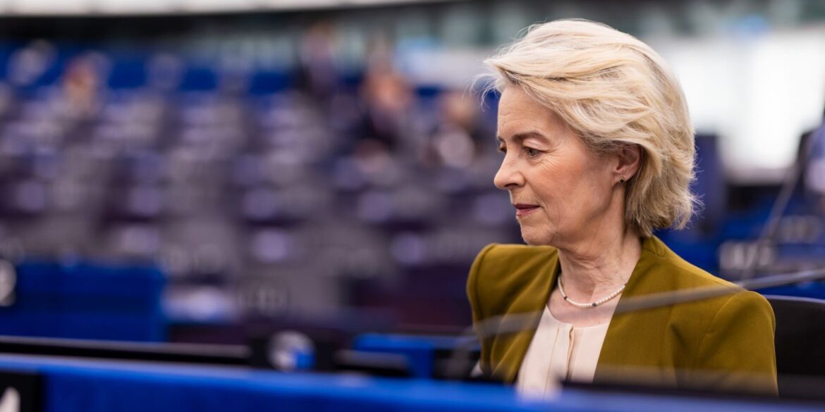 Vorherige Misstrauensanträge gegen Ursula von der Leyens EU-Kommission scheiterten deutlich. (Archivbild)