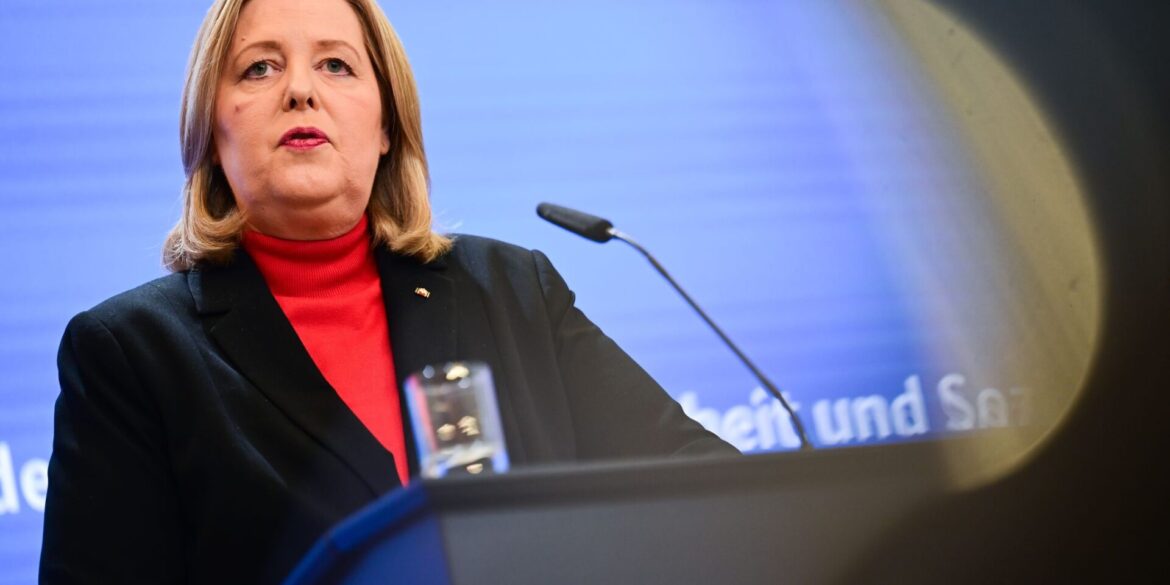 Arbeitsministerin Bärbel Bas (SPD) spielt eine Schlüsselrolle bei der geplanten Sozialstaatsreform.