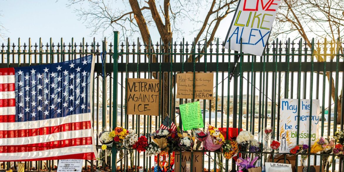 Laut US-Medien gaben zwei Bundesbeamte die Schüsse in Minnesota ab.