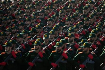 Nach jahrelangen Diskussionen gibt es nun eine Einigung: Die iranischen Revolutionsgarden sollen auch in der EU als Terrororganisation eingestuft werden. (Archivbild)