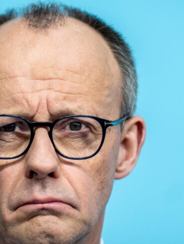 Merz bleibt bei seiner Strategie, eine harte Konfrontation mit Trump zu vermeiden.