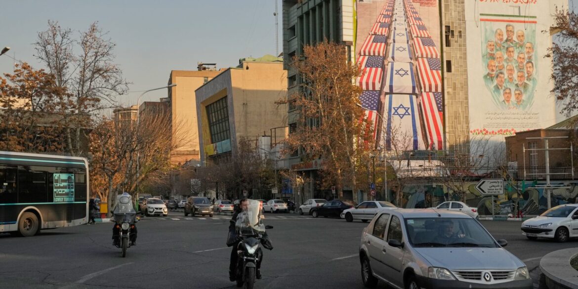 USA und Israel als Feindbild: Straßenszene im Iran.
