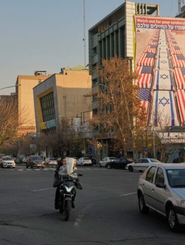 USA und Israel als Feindbild: Straßenszene im Iran.
