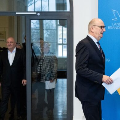 Er muss ein neues Regierungsbündnis bilden: Ministerpräsident Dietmar Woidke nach dem Aus der SPD/BSW-Koalition.