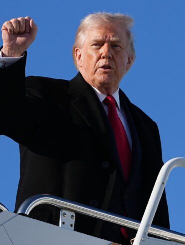 US-Präsident Trump hat im Streit über das iranische Atom- und Raketenprogramm Teheran mit einem Angriff gedroht. (Archivbild)