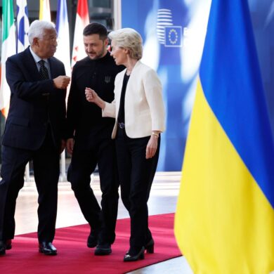 EU-Ratspräsident Costa und Kommissionspräsidentin von der Leyen besuchen heute Kiew. (Archivbild)