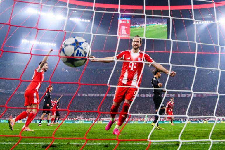 Kane & Co. sind im Achtelfinale klar favorisiert. (Archivbild)
