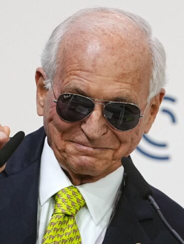 Ischinger erinnerte schmunzelnd an Macrons Sonnenbrillen-Moment.