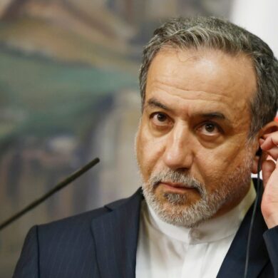 Irans Außenminister Araghtschi will sich einem Bericht zufolge mit dem US-Sondergesandten Witkoff treffen. (Archivbild)