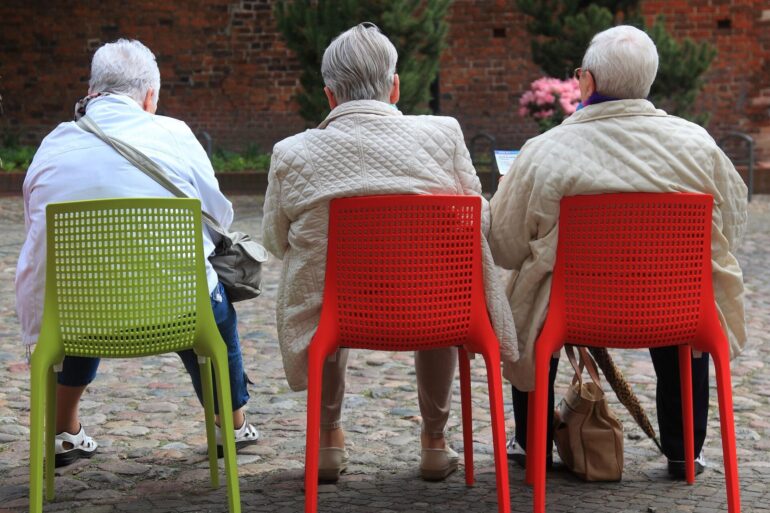 Mit der Mütterrente III fällt der Unterschied zwischen Kindern, die vor und nach 1992 geboren wurden, bei der Anerkennung der Erziehungszeiten weg. (Symbolfoto)