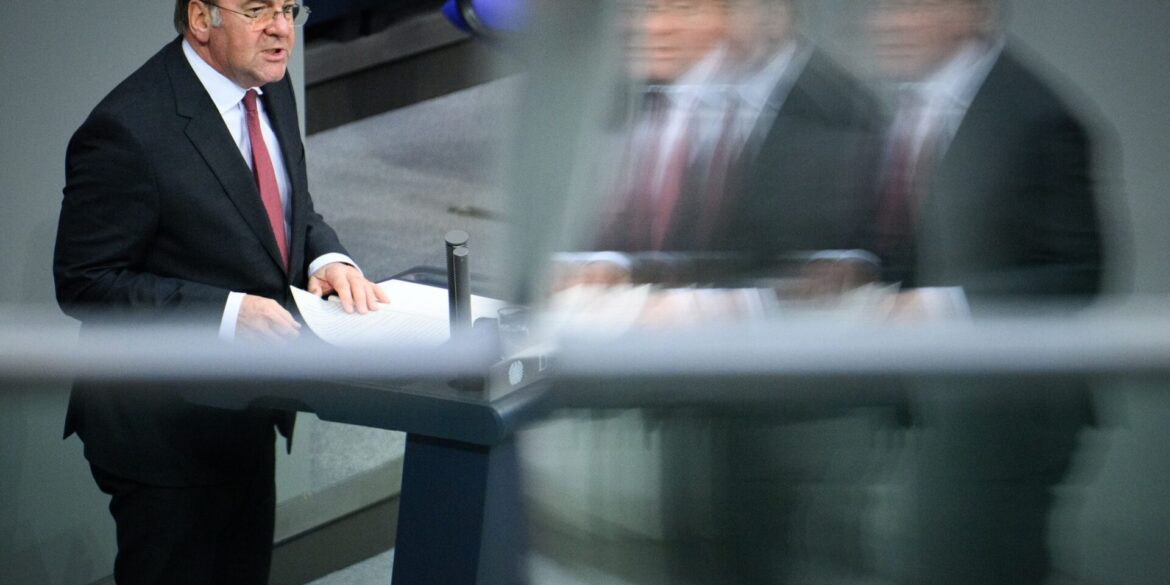 Verteidigungsminister Pistorius (SPD) stellt klar, dass sich Deutschland nicht am Iran-Krieg beteiligt.