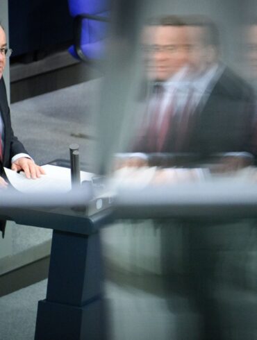 Verteidigungsminister Pistorius (SPD) stellt klar, dass sich Deutschland nicht am Iran-Krieg beteiligt.
