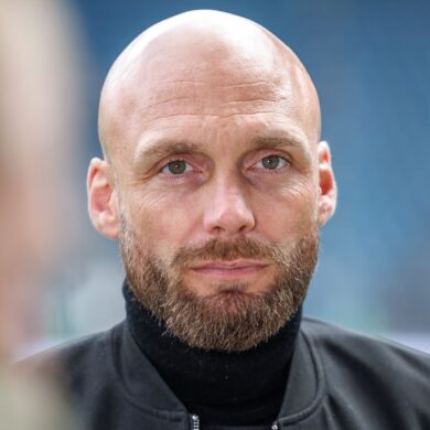 Nils-Ole Book erhält als Nachfolger von Sebastian Kehl einen Vertrag bis 2029 in Dortmund (Archivbild).