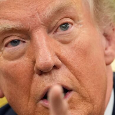 Donald Trump ist erbost darüber, dass Nato-Partner seinen Iran-Krieg nicht stärker unterstützen. Nun will er Konsequenzen prüfen. (Archivbild)