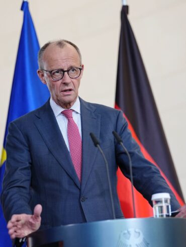 Bundeskanzler Merz sieht das Verhältnis zu US-Präsident Trump weiter als gut an.
