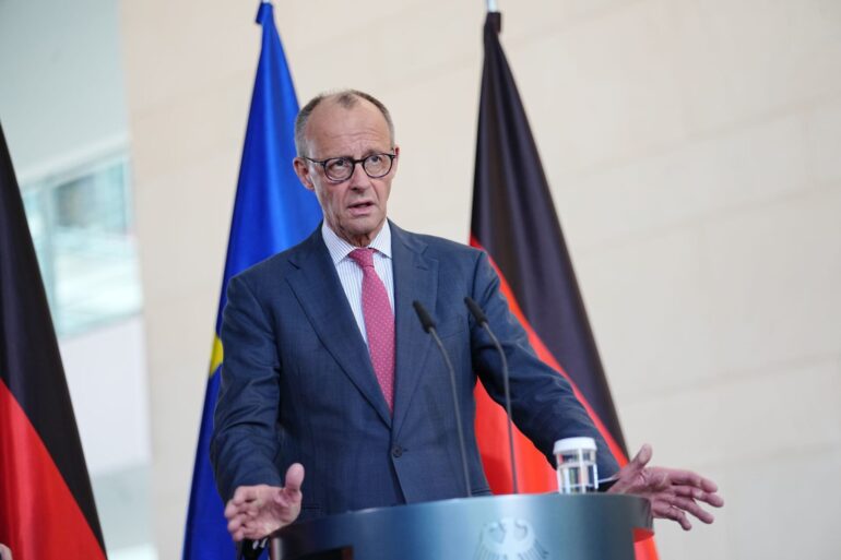 Bundeskanzler Merz sieht das Verhältnis zu US-Präsident Trump weiter als gut an.