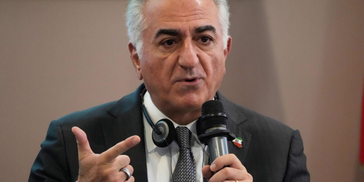 Im Januar folgten im Iran Menschenmassen Pahlavis Protestaufruf. (Archivbild)