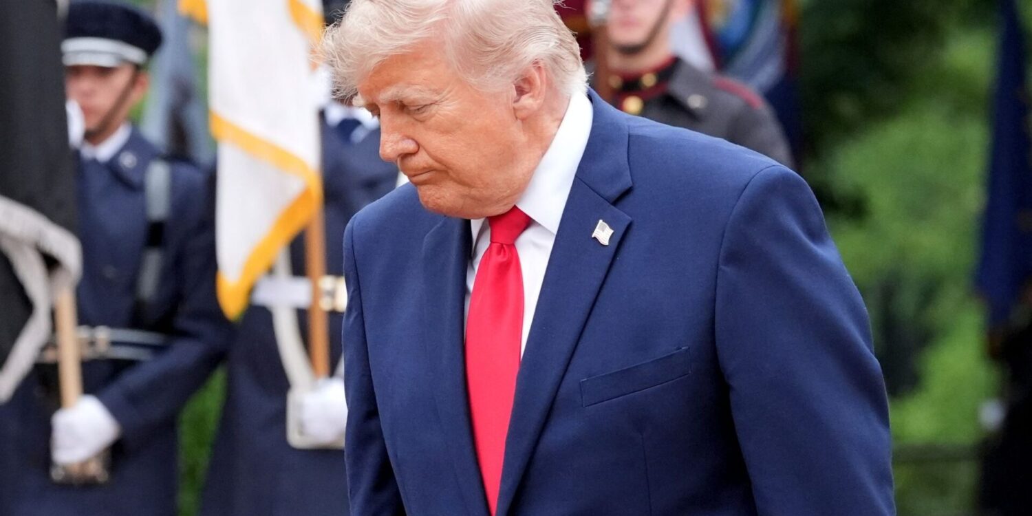 Eine Lagebesprechung im Weißen Haus endete Berichten zufolge ohne eine Entscheidung von Trump.
