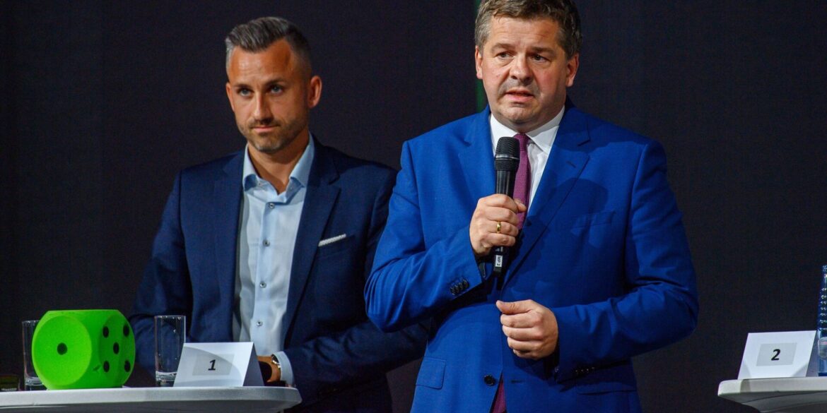 Wer wird die Nummer 1 und wer die Nummer 2 in Sachsen-Anhalt bei der Landtagswahl im September? In der jüngsten Umfrage liegt die AfD von Spitzenkandidat Ulrich Siegmund deutlich vor der CDU von Ministerpräsident Sven Schulze. (Archivbild)