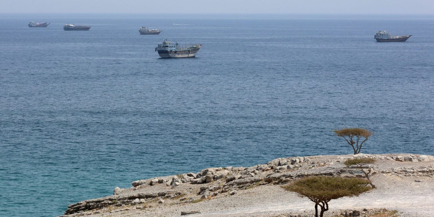 Das iranische zentrale iranische Militärkommando nannte die Kämpfe im Südlibanon sowie Israels Weigerung, sich aus der Region zurückzuziehen, als Gründe für die Schließung der Straße von Hormus.