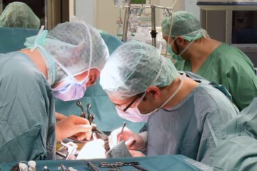 Transplantationen scheitern oft, wenn keine Erklärung zur Spendebereitschaft vorliegt. (Archivbild)