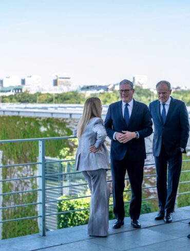 «Die Botschaft an Russland lautet: Die Ukraine bleibt stark», sagte Bundeskanzler Friedrich Merz beim Gipfeltreffen von Deutschland, Frankreich, Großbritannien, Italien und Polen - der sogenannten E5 - in Berlin.