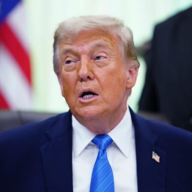 US-Präsident Donald Trump droht dem Iran mit neuen Angriffen.