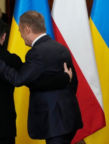 Polens Regierungschef Tusk muss bei der Wiederaufbaukonferenz auf Selenskyj verzichten. (Archivbild)
