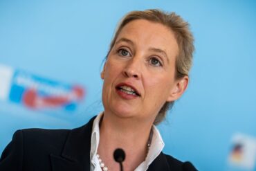AfD-Chefin Weidel kann sich über gute Umfragewerte freuen. (Archivbild)
