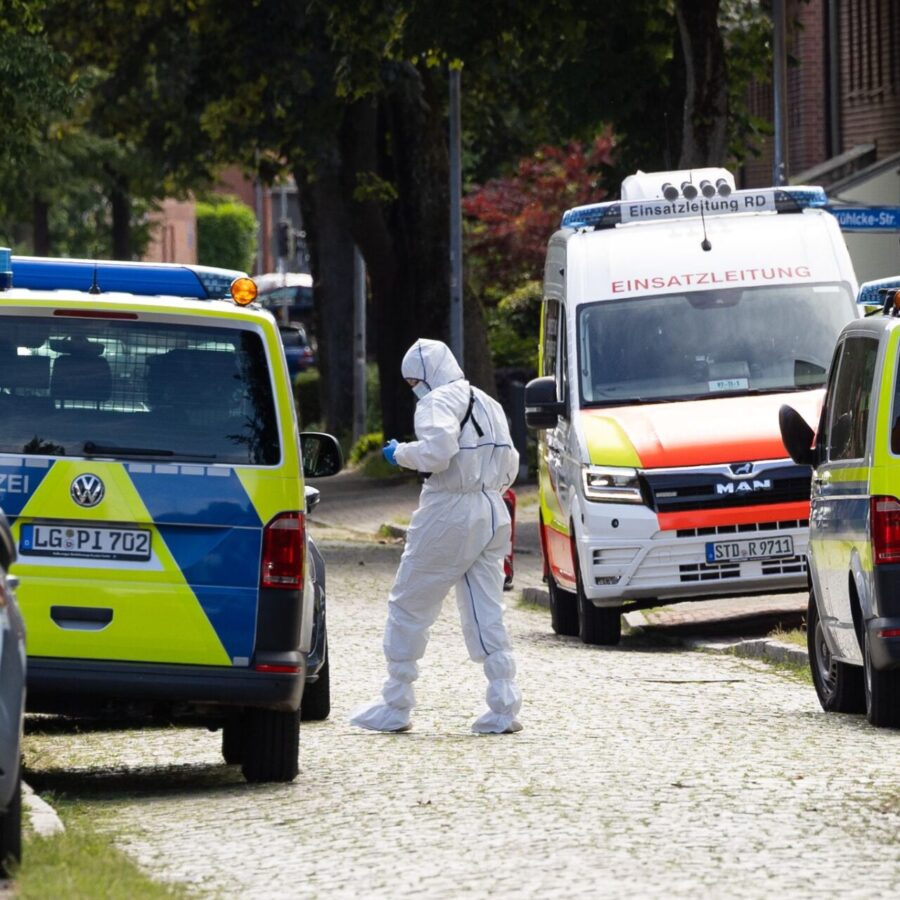 Bei Schüssen in Stade sind mehrere Menschen getötet worden.
