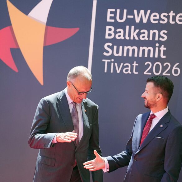 Kanzler Friedrich Merz (CDU) beim Westbalkan-Gipfel in Montenegro.