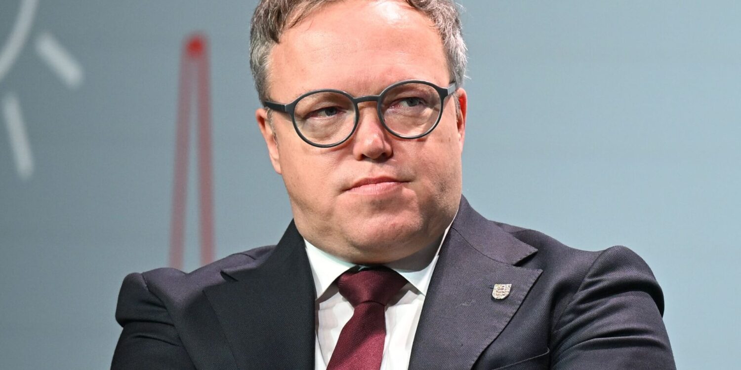 Wurden mehrere Reden und Gastbeiträge von Thüringens Ministerpräsident Mario Voigt (CDU) mit Hilfe von Künstlicher Intelligenz (KI) erstellt? (Archivbild)