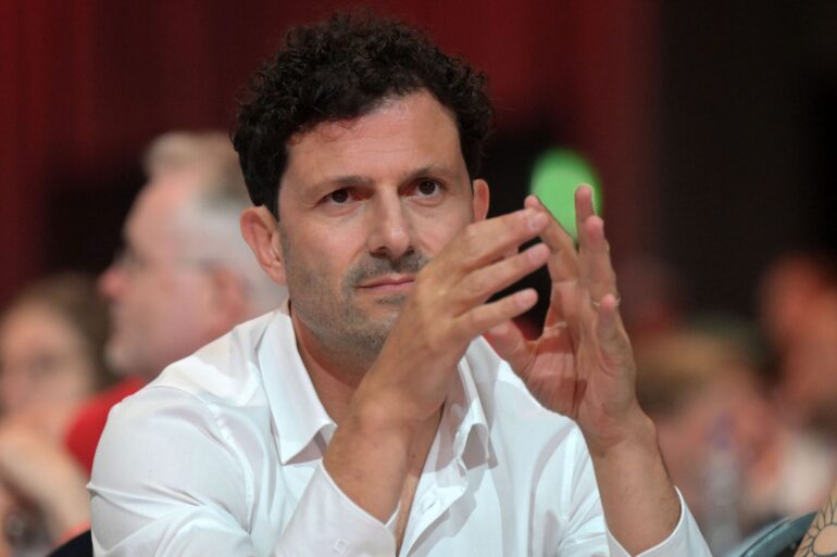 Linken-Chef Luigi Pantisano entschuldigt sich für Äußerungen über die CDU. (Archivbild)