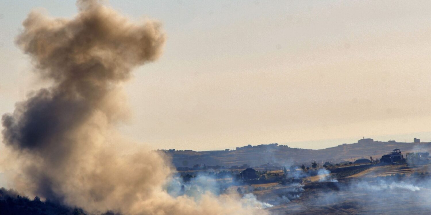 Der Konflikt zwischen der Hisbollah und Israel geht trotz Waffenruhe weiter.