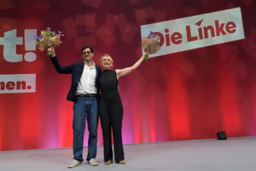 Luigi Pantisano steht gemeinsam mit Ines Schwerdtner an der Spitze der Linken.