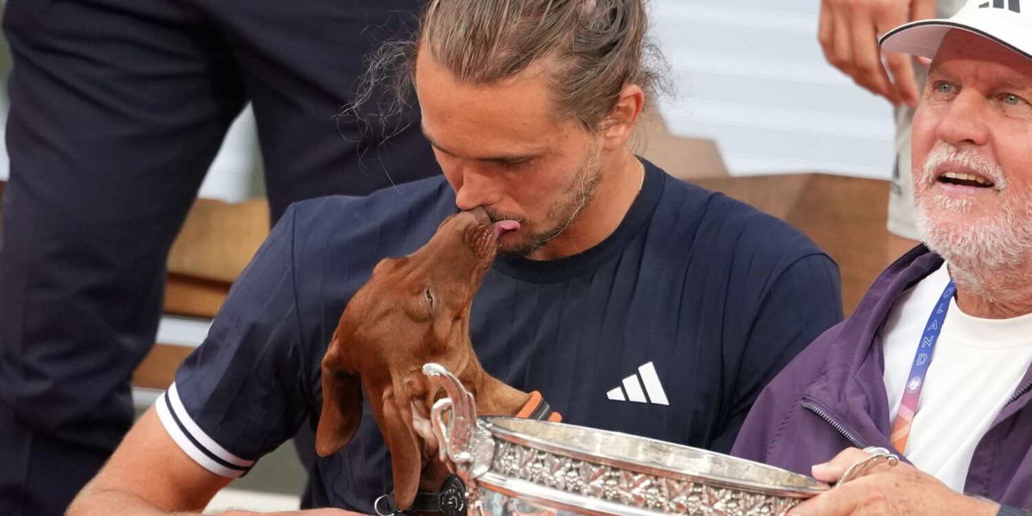 Dackel-Kuss fürs Herrchen - Zverev gewinnt French Oen