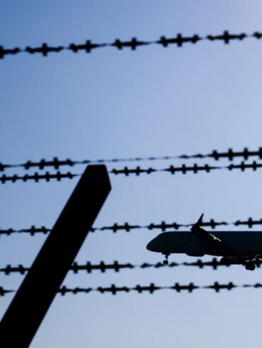 Die Zahl der Abschiebungen aus den EU-Ländern war im vergangenen Jahr gestiegen. (Symbolbild)