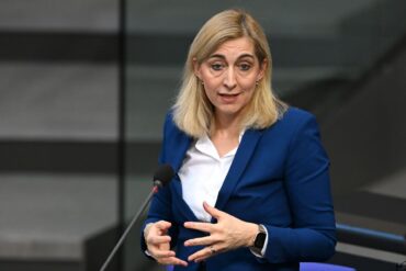 Das Gesundheitsministerium erwartet eine größere Finanzlücke bei den Kassen 2027. (Archivbild)