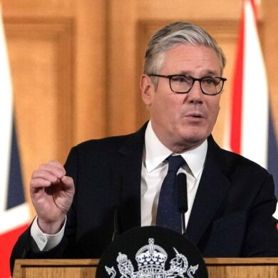 Die britische Regierung plant ein Social-Media-Verbot für Teenager unter 16.