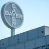 Bayer holte sich die Rechtsstreitigkeiten um den Unkrautvernichter Roundup mit dem Kauf von Monsanto ins Haus.