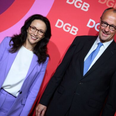 Fahimi rechtfertigt die Buhrufe und Pfiffe gegen Merz (Archivbild)