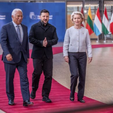 Nach dem Regierungswechsel in Ungarn sind sich wieder alle 27 EU-Staaten beim Thema Ukraine einig.