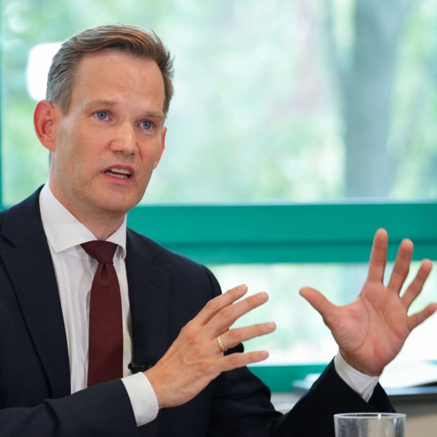 Streeck machte für die vielen jungen Opfer auch Mischkonsum von Medikamenten, Alkohol und anderen Substanzen verantwortlich.