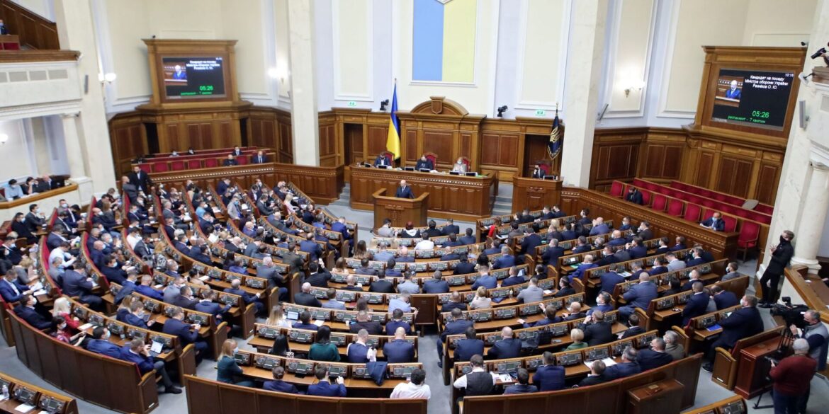 Das ukrainische Parlament muss der Ernennung des neuen Ministerpräsidenten noch zustimmen. (Archivbild)