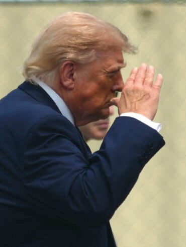 Nach dem Willen Trumps soll Kanada zahlen.