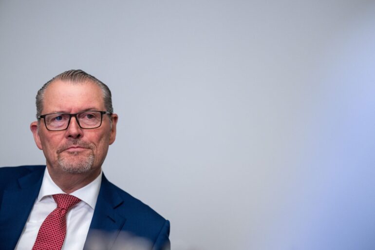 Arbeitgeberpräsident Rainer Dulger Dulger sieht bei den politischen Rändern mit extrem rechts und extrem links «keine Lösungsansätze». 