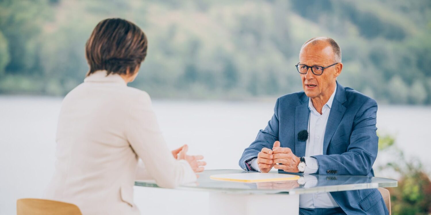 Im ZDF-«Sommerinterview» wirkte der Kanzler recht entspannt.