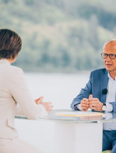 Im ZDF-«Sommerinterview» wirkte der Kanzler recht entspannt.