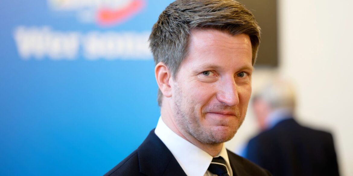 AfD-Landeschef Martin Vincentz während des Landesparteitags in Marl.